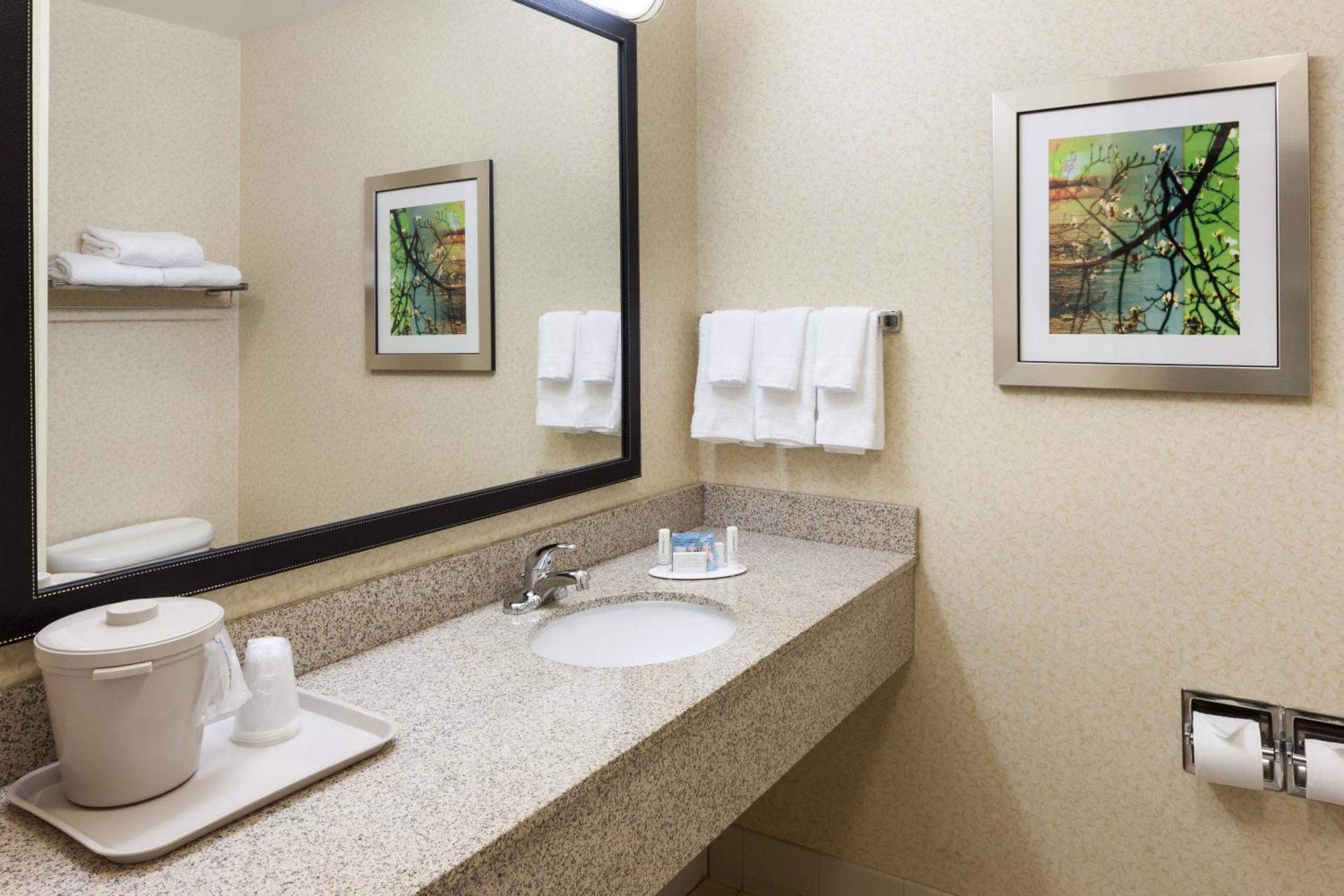 Hotel Fairfield By Marriott Ruston Exterior foto