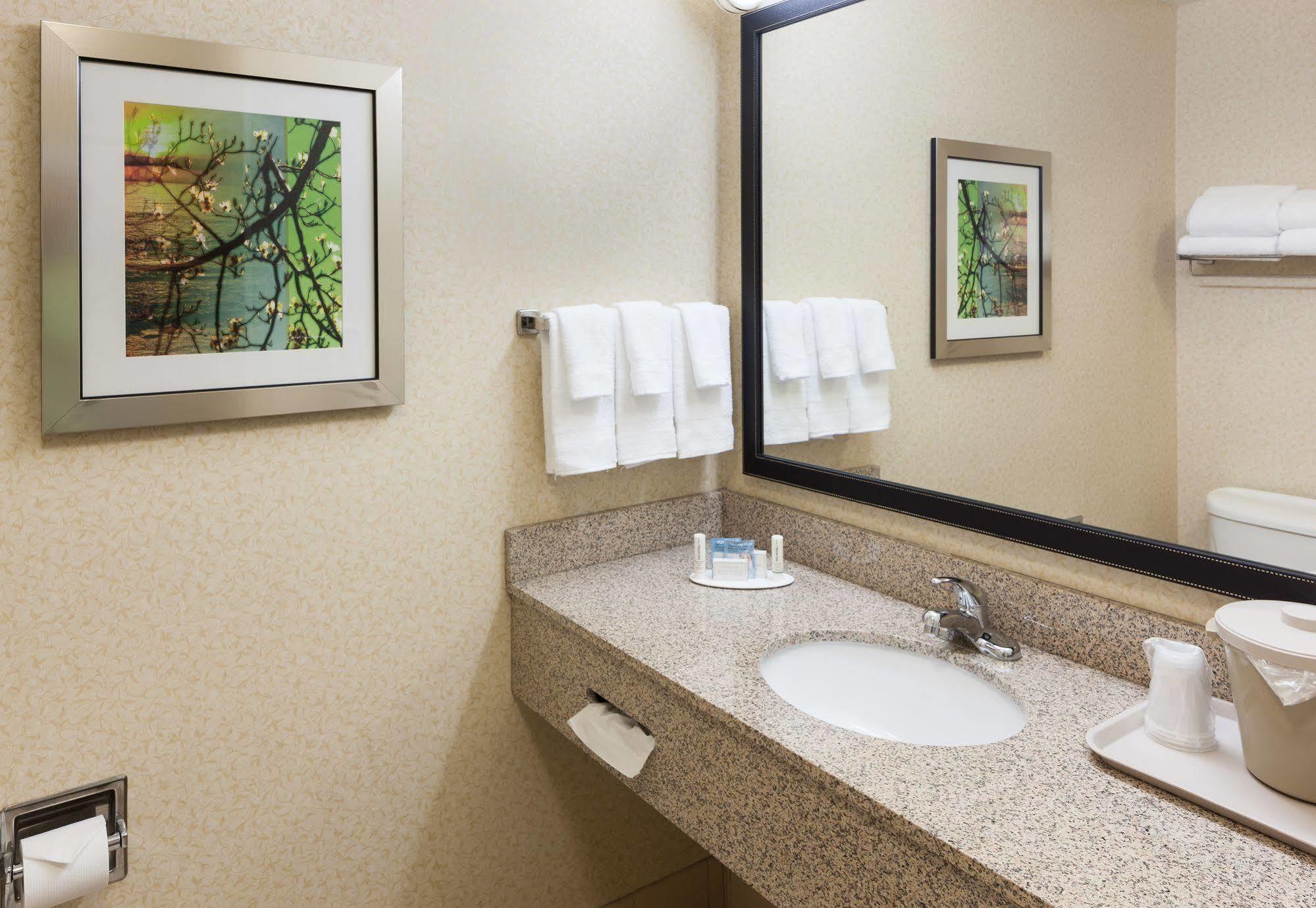 Hotel Fairfield By Marriott Ruston Exterior foto